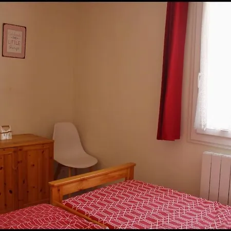 Maison Climatisee Avec Jardin Proche *
